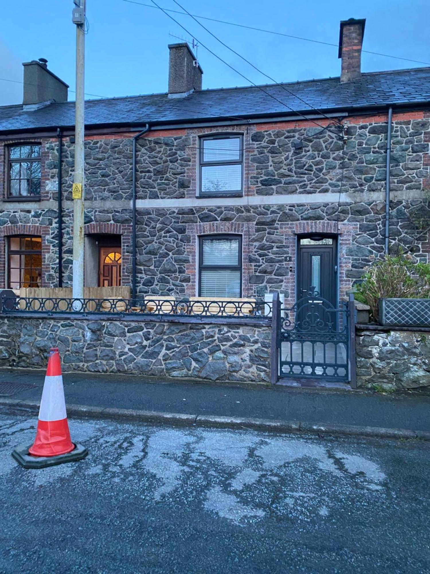 Snowdonia Quarryman Cottage 兰贝里斯 外观 照片